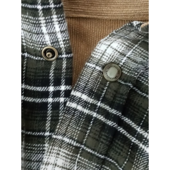 Legendary Whitetails Flannel Shirt Men's Size XL Plaid Green Snap Button Pre-own - Picture 5 of 11
